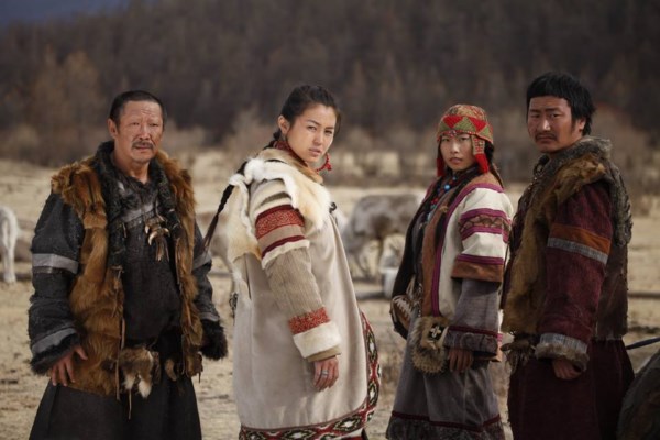 СОДУРА уран сайхны киноны уран бүтээлчдийн зурагнаас